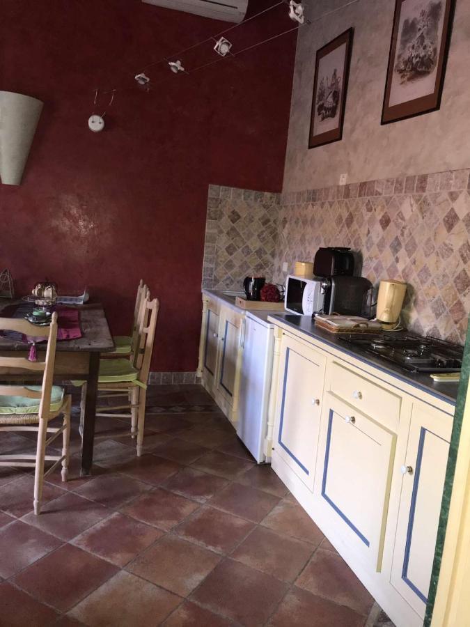 Le Mazet De La Dame Bed & Breakfast Barbentane Luaran gambar