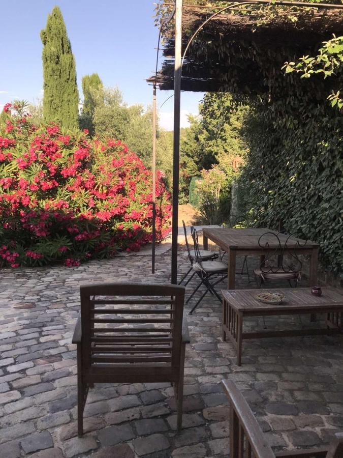 Le Mazet De La Dame Bed & Breakfast Barbentane Luaran gambar