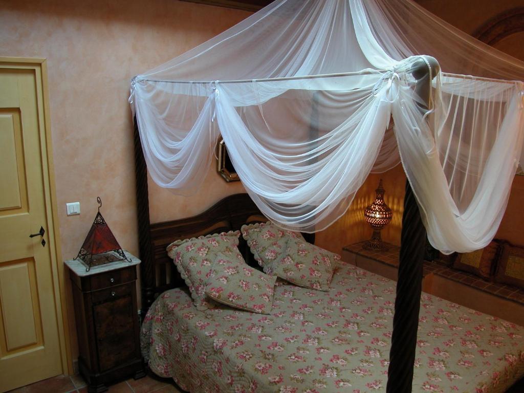 Le Mazet De La Dame Bed & Breakfast Barbentane Bilik gambar